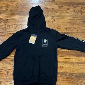 North Face New Boys Black Hoodie Sweater